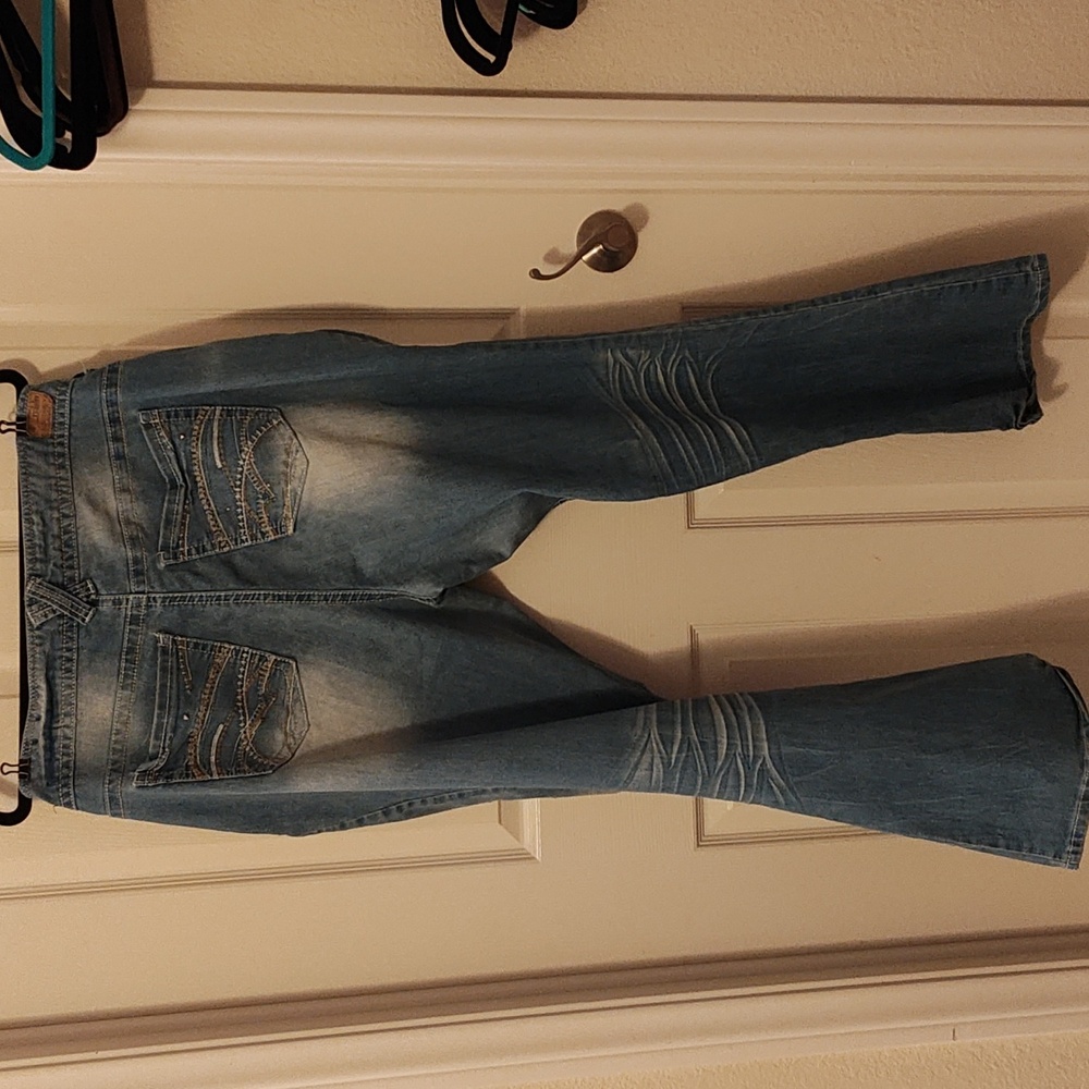 Reign jeans - Picture 1 of 2